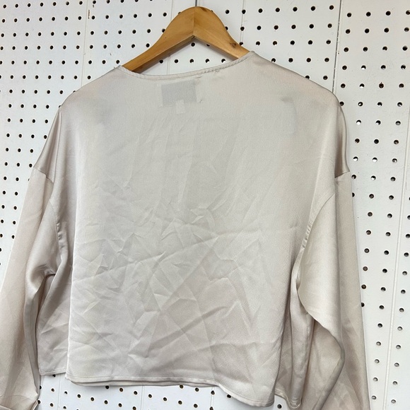 Brochu Walker Ivory Top with Button Detail - Picture 3 of 5